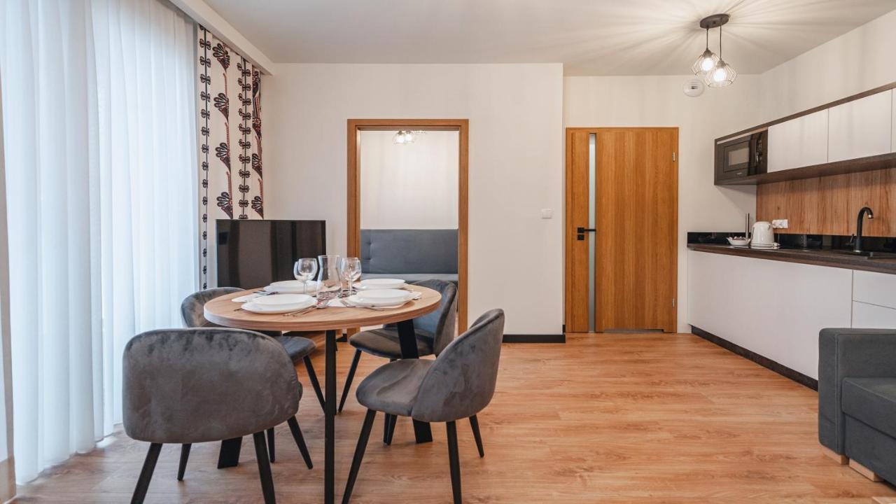 Apartamenty Sun & Snow Ski Apartments Bialka Tatrzanska Exterior foto